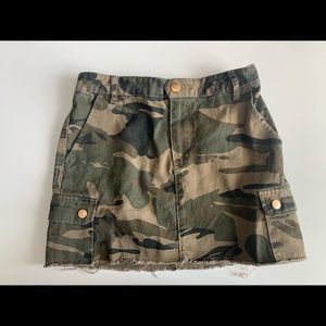 Forever 21 Girls Camo Skirt